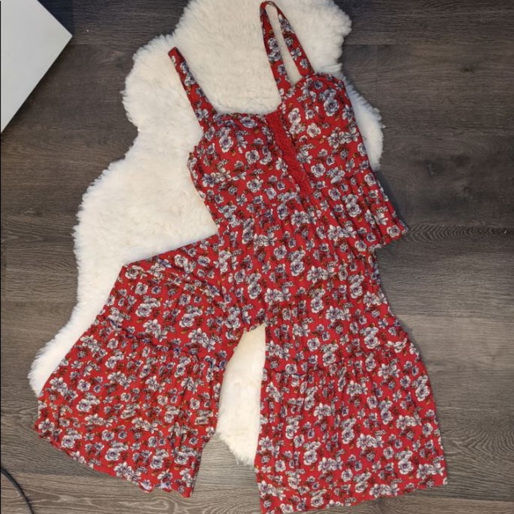 NWOT American Eagle Wide-leg Floral Jumpsuit